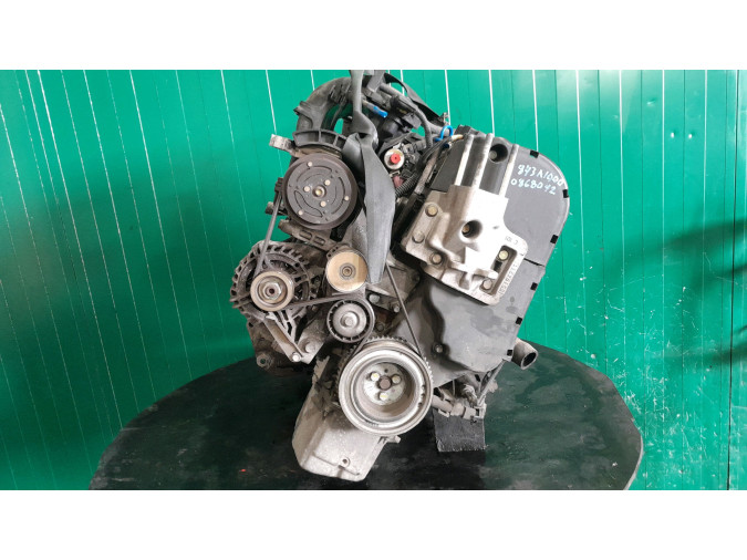MOTOR CON ACCESORIOS Y CAJA DE CAMBIOS FIAT IDEA 2004