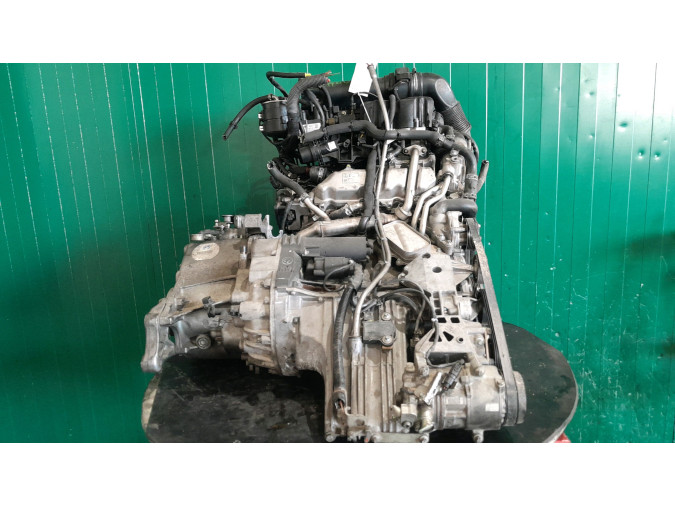 MOTOR CON ACCESORIOS Y CAJA DE CAMBIOS MERCEDES A 180 CDI 2010