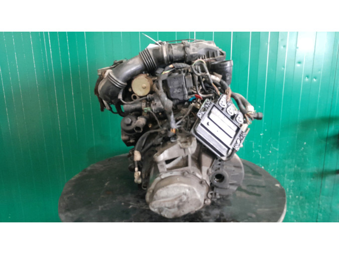 MOTOR CON ACCESORIOS Y CAJA DE CAMBIOS CITROEN C3 2004