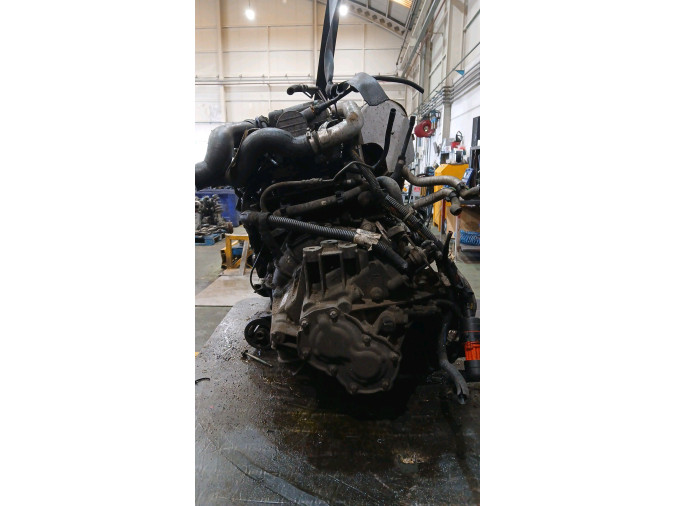 Motor OPEL ZAFIRA 2003