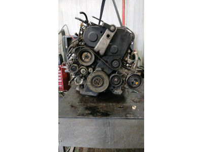 Motor ALFA ROMEO 166 2001