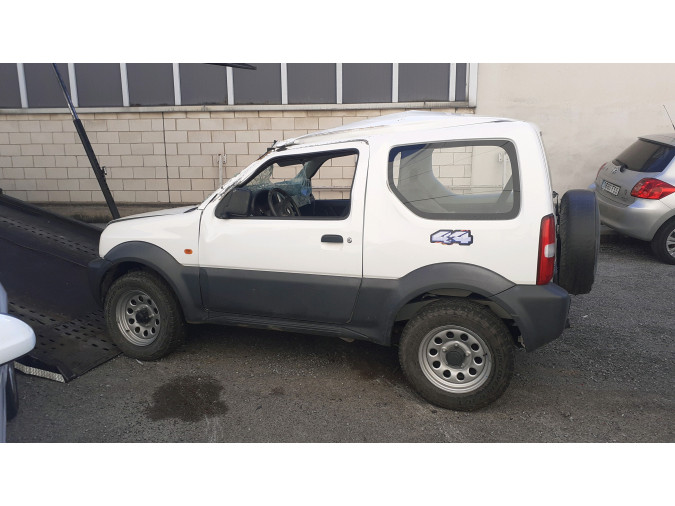 PILOTO PORTON DERECHO SUZUKI JIMNY 2011