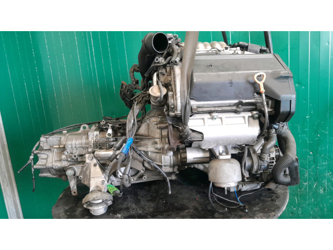 MOTOR CON ACCESORIOS Y CAJA DE CAMBIOS AUDI A6