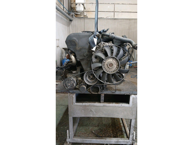 Motor AUDI A4 2001