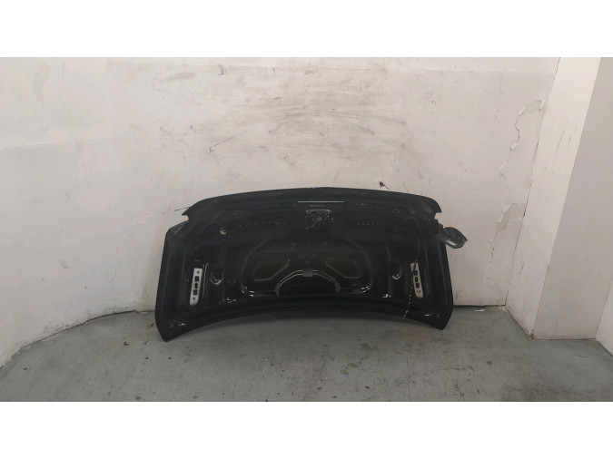 PORTON TRASERO AUDI A8 NEGRO 2016