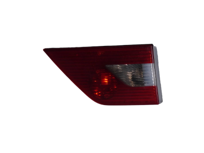 PILOTO TRASERO DERECHO INTERIOR BMW X3 2004