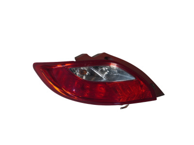 PILOTO TRASERO IZQUIERDO MAZDA 2 2008