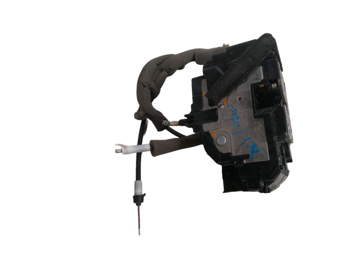 CERRADURA PUERTA  DELANTERA DERECHA NISSAN PULSAR 2015