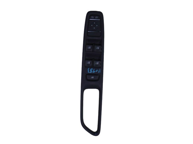 INTERRUPTOR VENTANILLA DELANTERO IZQUIERDO RENAULT CAPTUR 2018