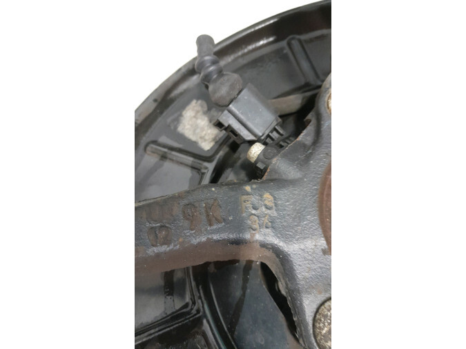 MANGUETA DELANTERA IZQUIERDA SKODA SUPERB 2012