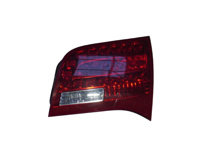 PILOTO TRASERO DERECHO INTERIOR AUDI A6 ALLROAD 2006