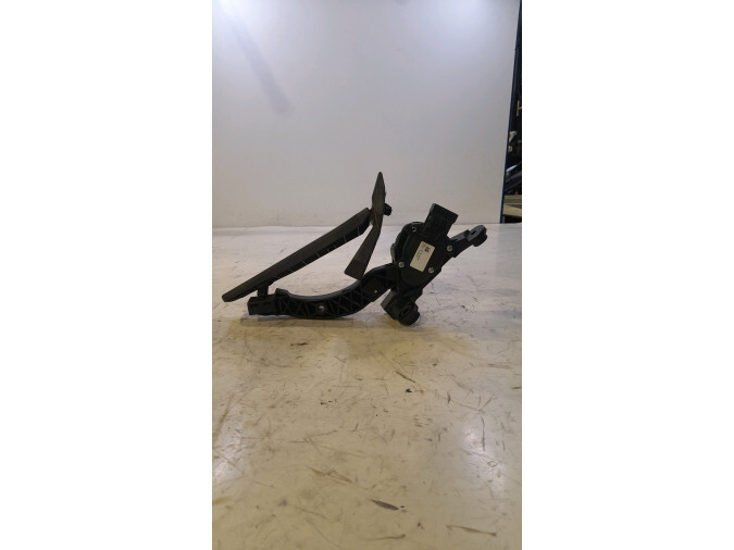 PEDAL ACELERADOR KIA CEED 2016