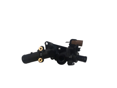 CAJA DE TERMOSTATO RENAULT KANGOO 2010