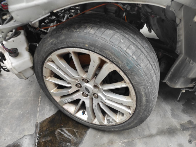 MANGUETA DELANTERA IZQUIERDA LAND ROVER RANGE ROVER 2011