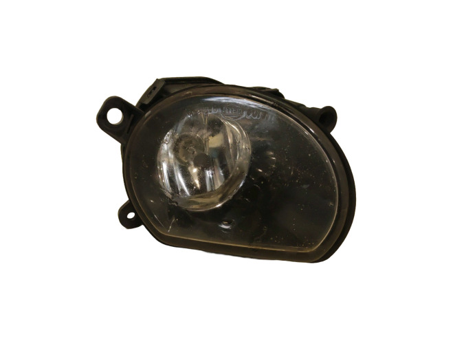 FARO ANTINIEBLA DELANTERO IZQUIERDO AUDI A8 2005