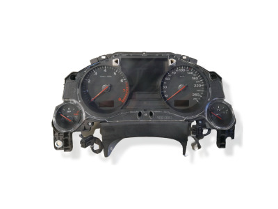 CUADRO INSTRUMENTOS AUDI A8 2005