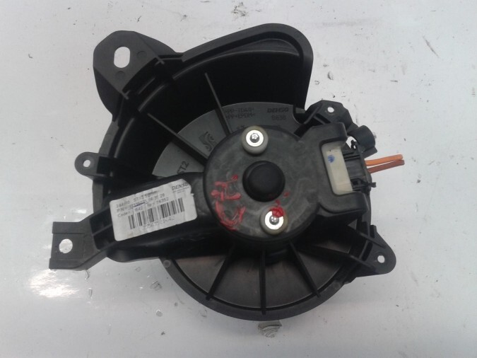 MOTOR DEL CALENTADOR SO OPEL CORSA 2008