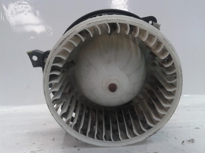 MOTOR DEL CALENTADOR SO OPEL CORSA 2008