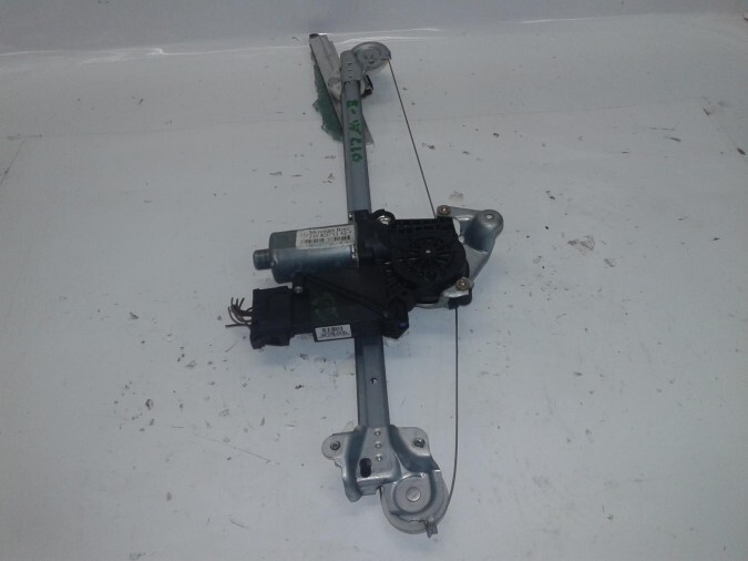 ELEVALUNAS DELANTERO IZQUIERDO MERCEDES CLASE E 2000
