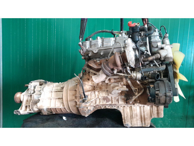MOTOR CON ACCESORIOS Y CAJA DE CAMBIOS SSANGYONG RODIUS I 2011
