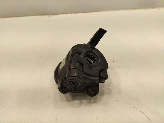 FARO ANTINIEBLA DELANTERO DERECHO RENAULT CLIO 2006