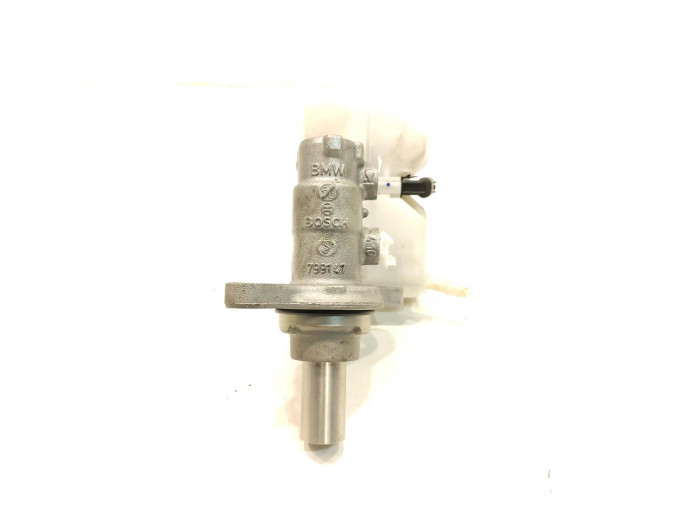 BOMBA FRENO BMW X1 2020