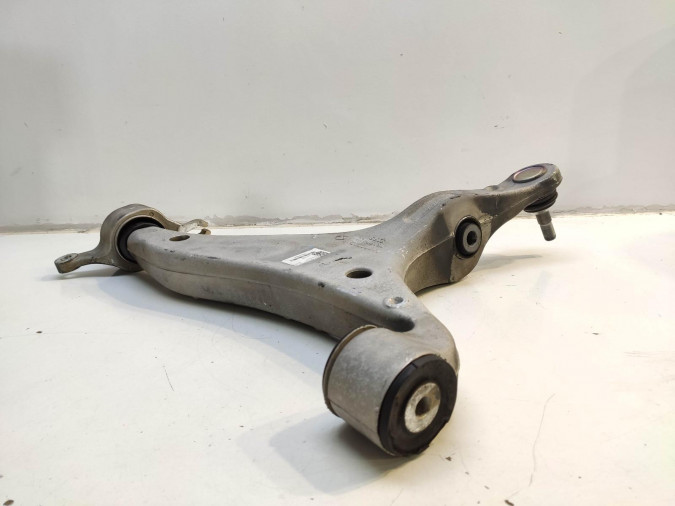 BRAZO SUSPENSION INFERIOR DELANTERO IZQUIERDO JEEP CHEROKEE 2018