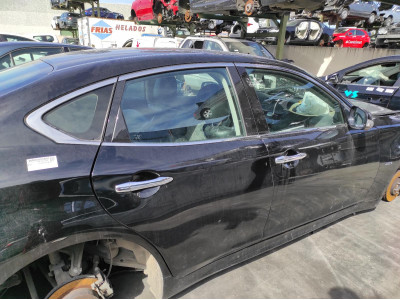 PUERTA TRASERA DERECHA INFINITI Q70 2016