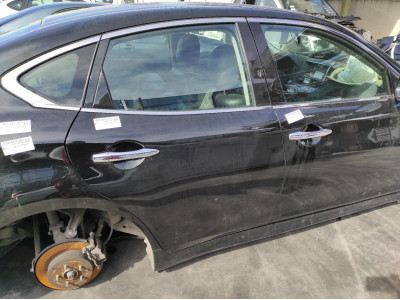 ELEVALUNAS TRASERO DERECHO INFINITI Q70 2016