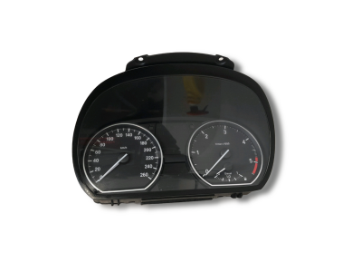 CUADRO INSTRUMENTOS BMW 120D 2010