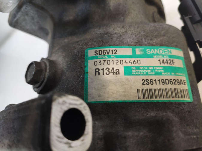 COMPRESOR AIRE ACONDICIONADO FORD FIESTA 2004