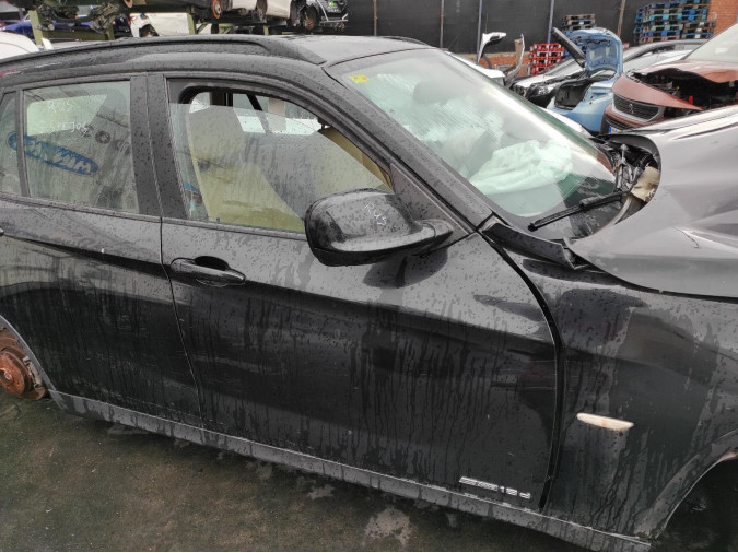PUERTA DELANTERA DERECHA BMW X1 40493