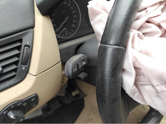 Mando Multifunción BMW X1 2010