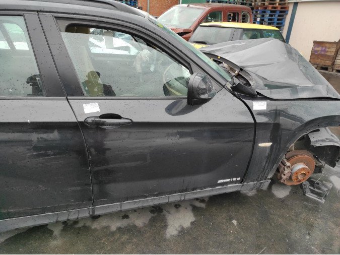 ELEVALUNAS DELANTERO DERECHO BMW X1 40493