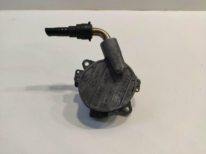 Bomba de Vacío MERCEDES VITO 2001