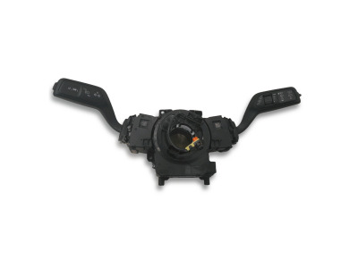 MANDO MULTIDFUNCION FORD FOCUS 2023