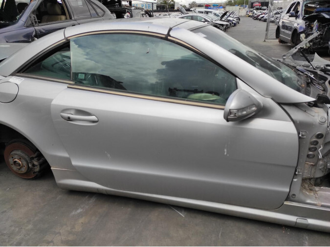 PUERTA DELANTERA DERECHA MERCEDES SL GRIS 37293