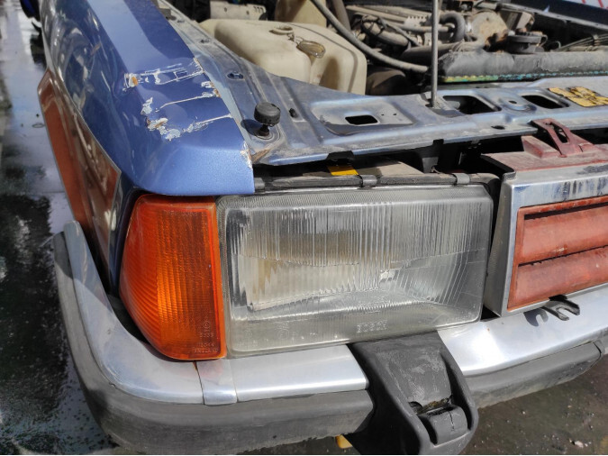 FARO DELANTERO DERECHO FORD GRANADA 1982