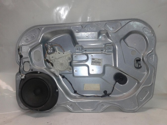 ELEVALUNAS DELANTERO DERECHO FORD FOCUS 2006
