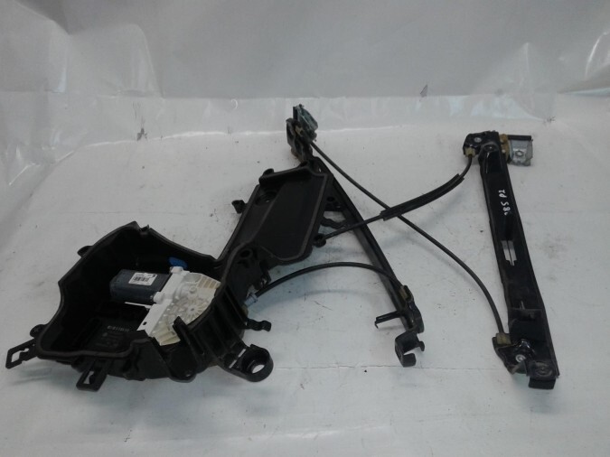ELEVALUNAS DELANTERO DERECHO SEAT LEON 2006