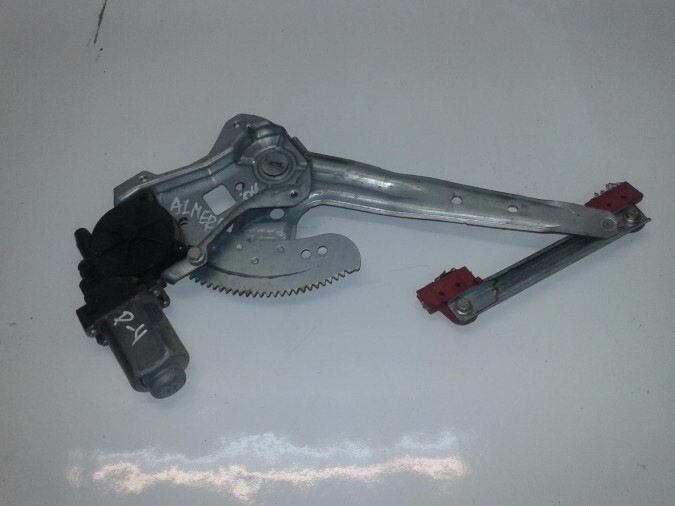ELEVALUNAS TRASERO DERECHO NISSAN ALMERA 2002