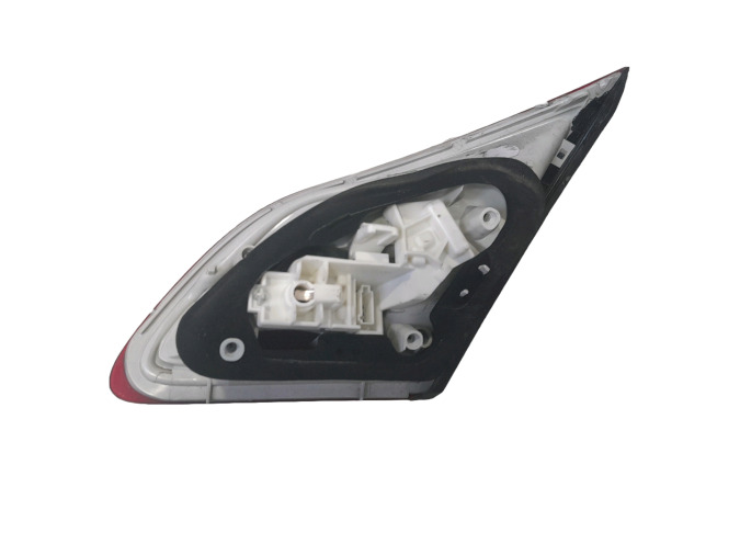 PILOTO TRASERO IZQUIERDO INTERIOR OPEL ASTRA 2015