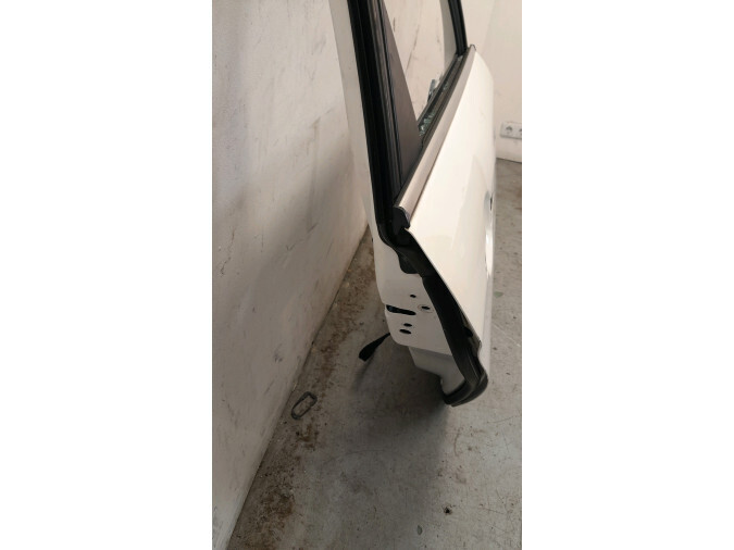 PUERTA TRASERA DERECHA CITROEN C4 BLANCA 2015