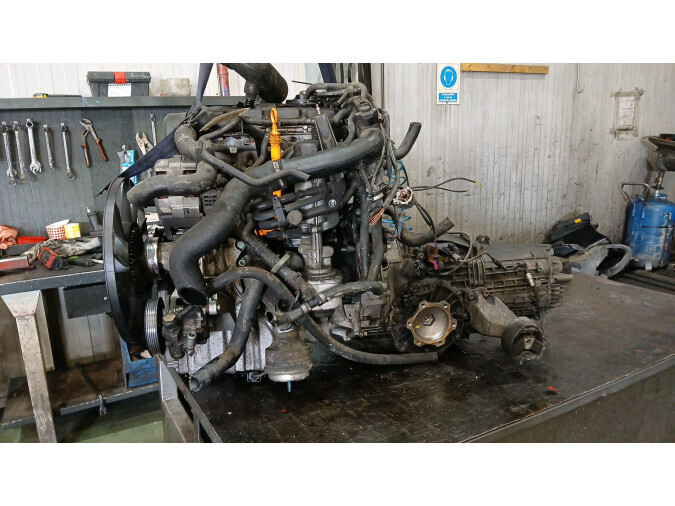 Motor VOLKSWAGEN PASSAT 2000