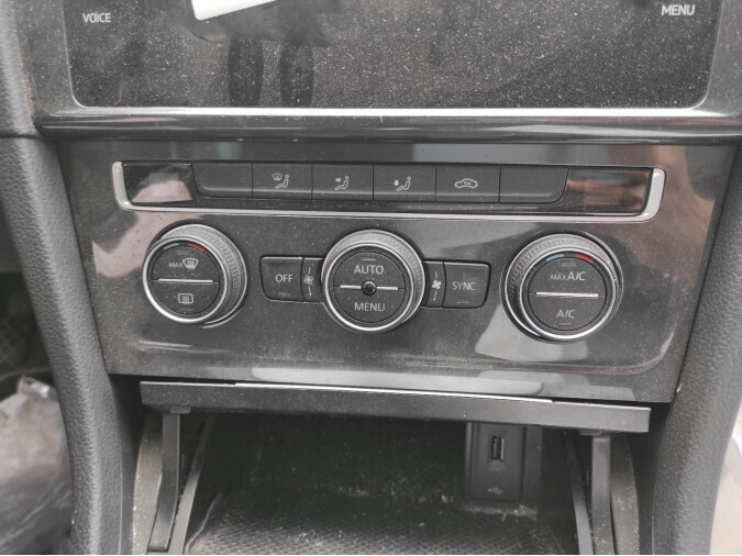MANDO CALEFACCIÓN VOLKSWAGEN GOLF 2019
