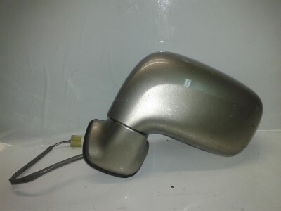 Retrovisor Izquierdo SUZUKI LIANA DORADO 2002