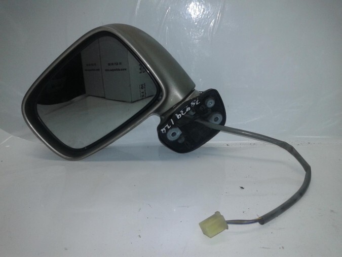 Retrovisor Izquierdo SUZUKI LIANA DORADO 2002