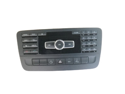 RADIO MERCEDES B 180 CDI 2012