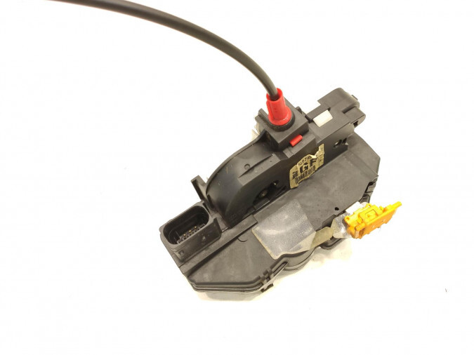 CERRADURA PUERTA DELANTERA DERECHA OPEL ASTRA 2014