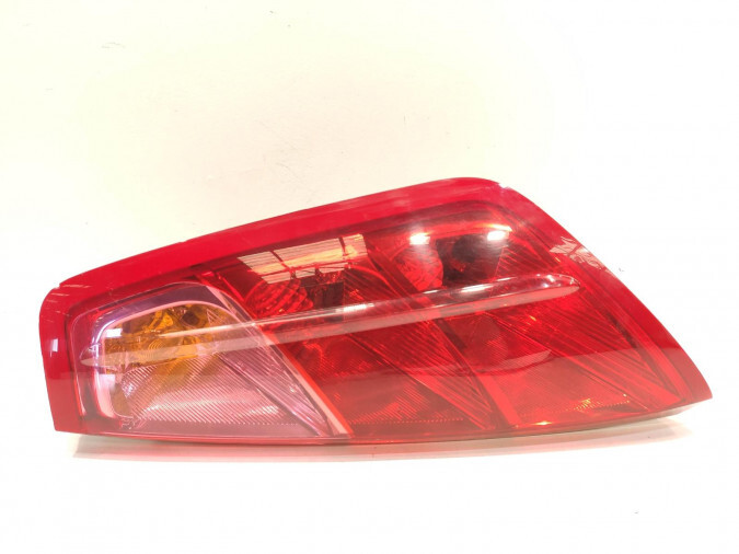 PILOTO TRASERO DERECHO FIAT GRANDE PUNTO 2006